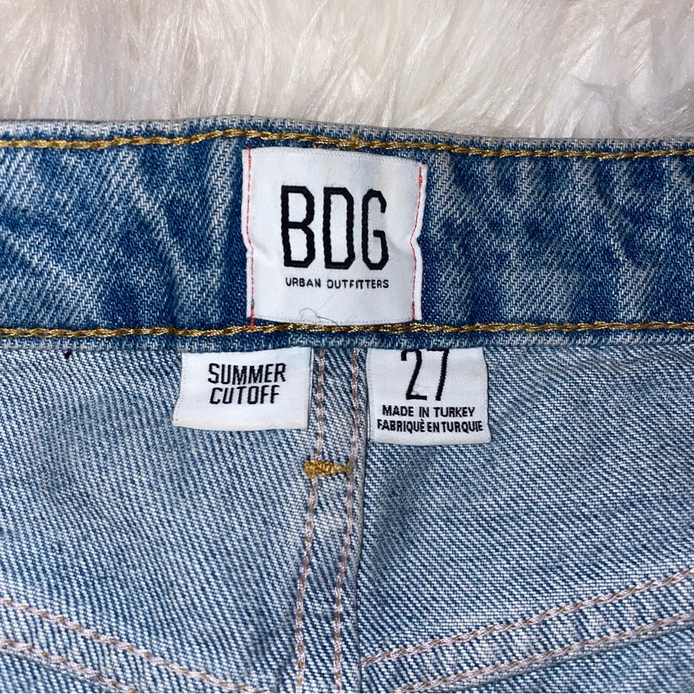BDG Urban Outfitters Women's High-Waisted Summer Cutoff Blue Denim Shorts - Picture 7 of 8